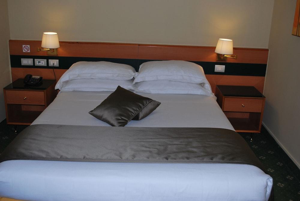 Bv Hotel Oly Roma Ngoại thất bức ảnh
